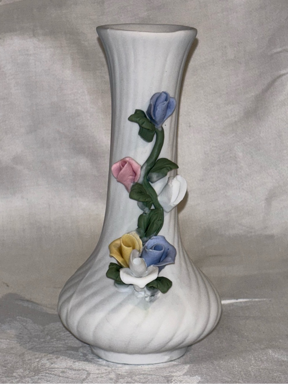 Vintage 1970s Bisque Porcelain Rose Vase Applied Flowers Swirl Ribbed Floral